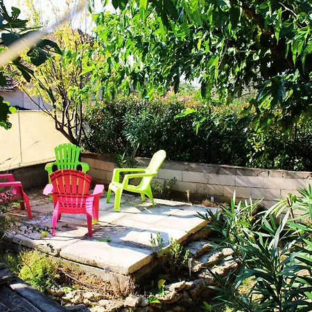 Le Cabanon D'andrea Tatil Evi Forcalquier